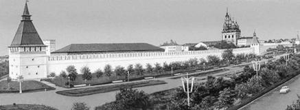 Astrakhan Kremlin dates back to the 1580s.