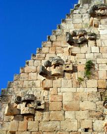 http://www.religionfacts.com/mayan_religion/images/uxmal-chac-sculptures-cc-mexicanwave.jpg