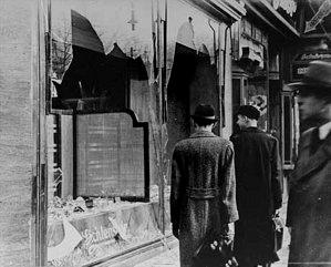 http://content.answers.com/main/content/wp/en/thumb/e/e6/300px-Kristallnacht_example_of_physical_damage.jpg