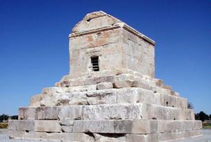 http://www.cais-soas.com/CAIS/Images2/Achaemenid/Pasargadae/cyrus-tomb3.jpg